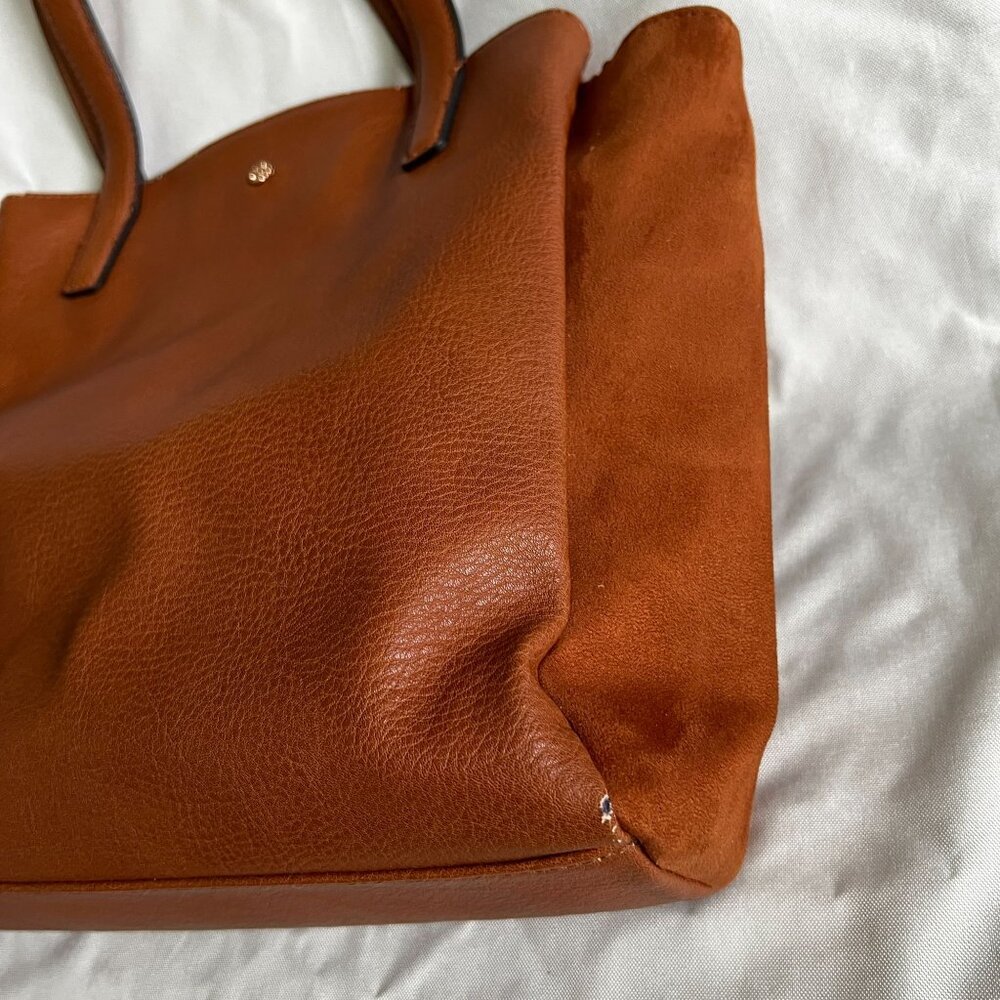 Lauren Conrad Brown Leather Tote Bag With Suede Side Panels & Shoulder Straps - Picture 2 of 9